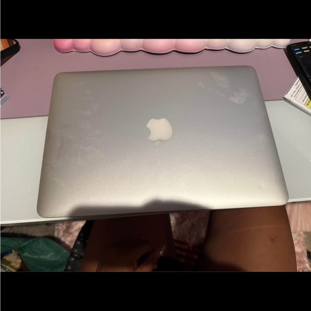 MacBook Air 13”